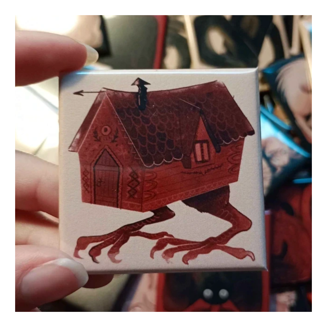 Przypinka 50x50mm Domek na kurzej łapce Baby Jagi - obrazek 2