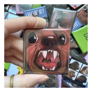 Przypinka 50×50 mm In the court of the Awawa King