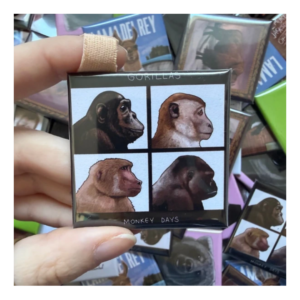 Przypinka 50x50mm Gorillas