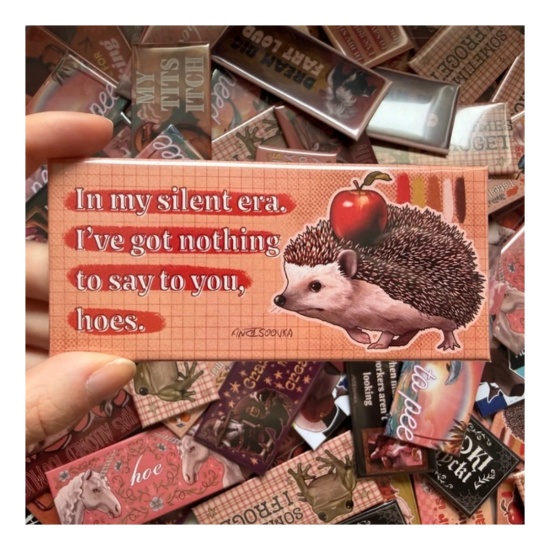 Przypinka 54×120 mm In my silent era - obrazek 2