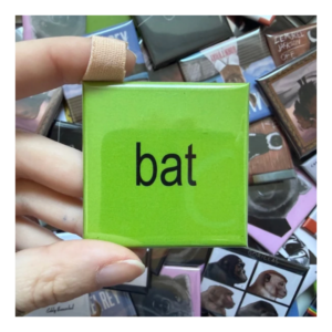 Przypinka 50×50 mm Bat