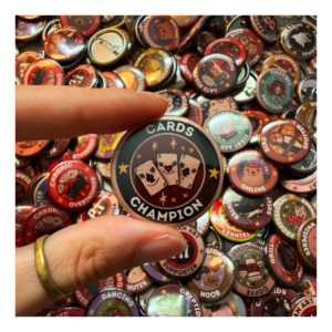 Przypinka 32 mm Cards Champion